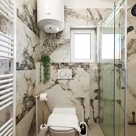 Silver Luxury Apartments By Adex Travel 3* Zadar